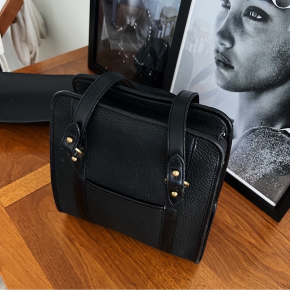 VINTAGE DOONEY AND BOURKE RESTORED BLACK LEATHER COLLECTORS BAG - Picture 2 of 12